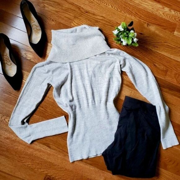 Apt 9 Silver Sweater - Picture 1 of 8